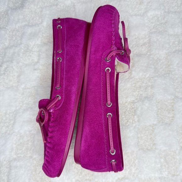 New Coach Fuchsia Suede Loafers Size 7 - Picture 7 of 9